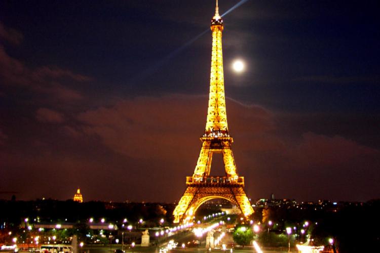 Holiday Destination: Eiffel Tower The Great Wonder | World ...